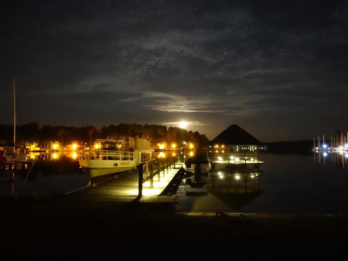 Hotel Europa Giżycko Exteriér fotografie